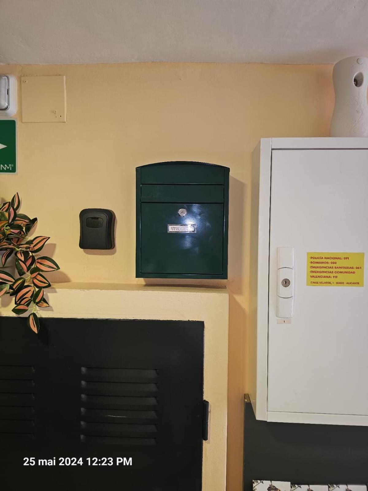 Apartamentos Turisticos Kenzamin Alicante Dış mekan fotoğraf