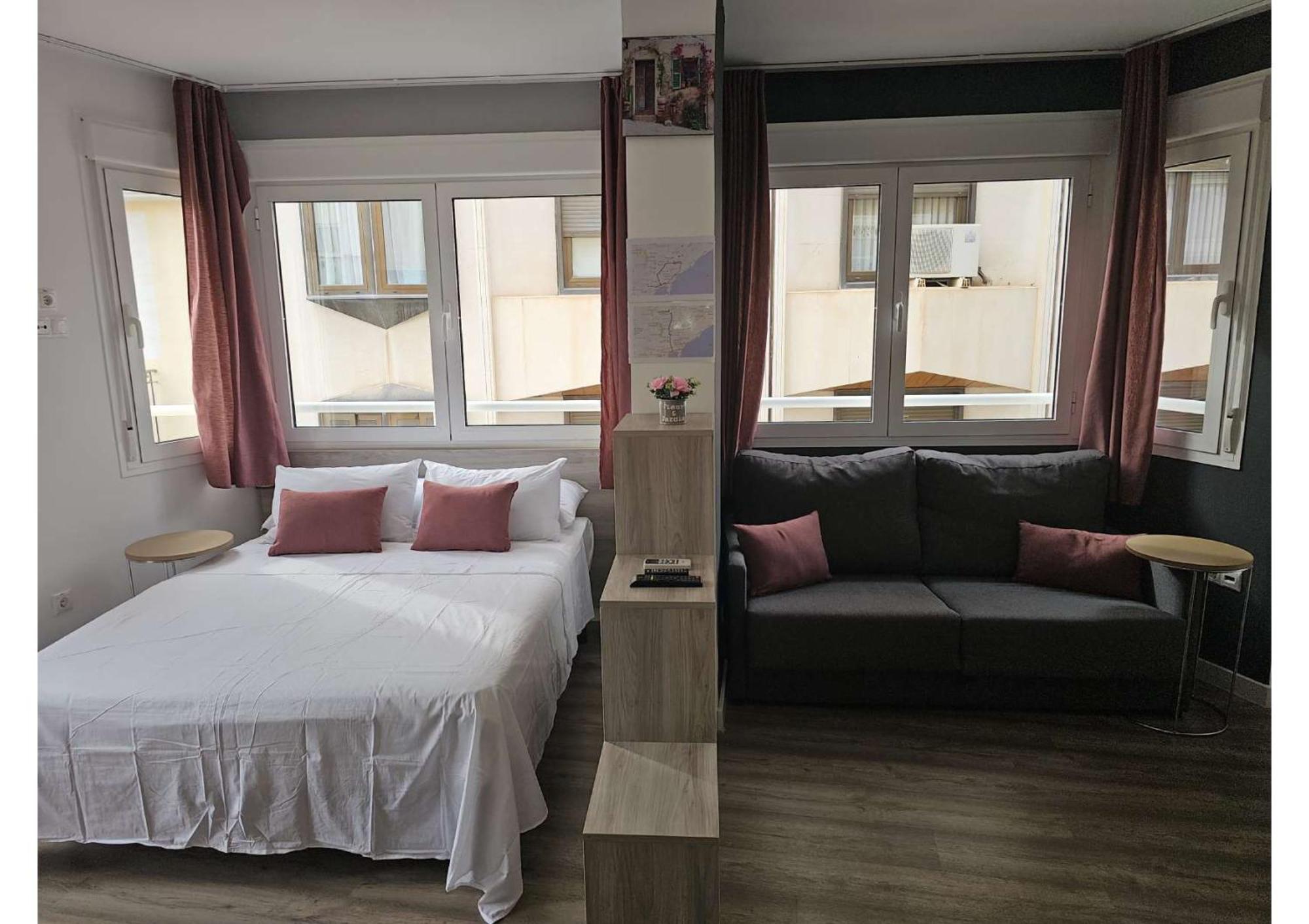 Apartamentos Turisticos Kenzamin Alicante Dış mekan fotoğraf